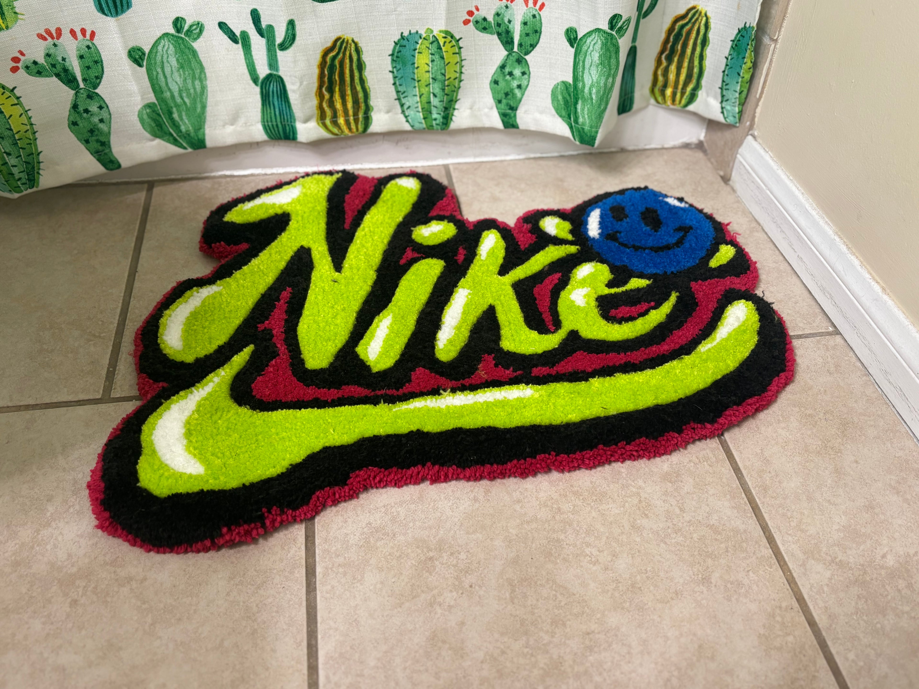 Retro logo rug
